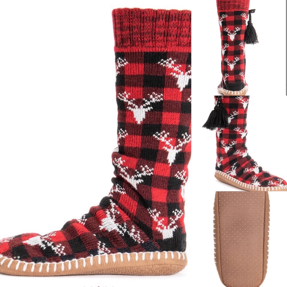 MUKS LUKS Fair Isle Tassel Slipper Socks - Picture 2 of 5